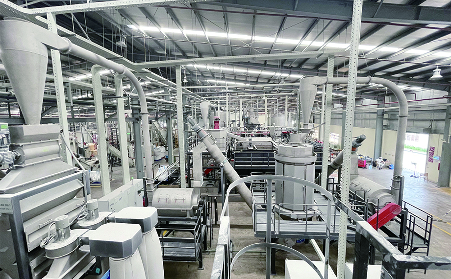 越南 DUYTAN 再生rPET回收清洗项目